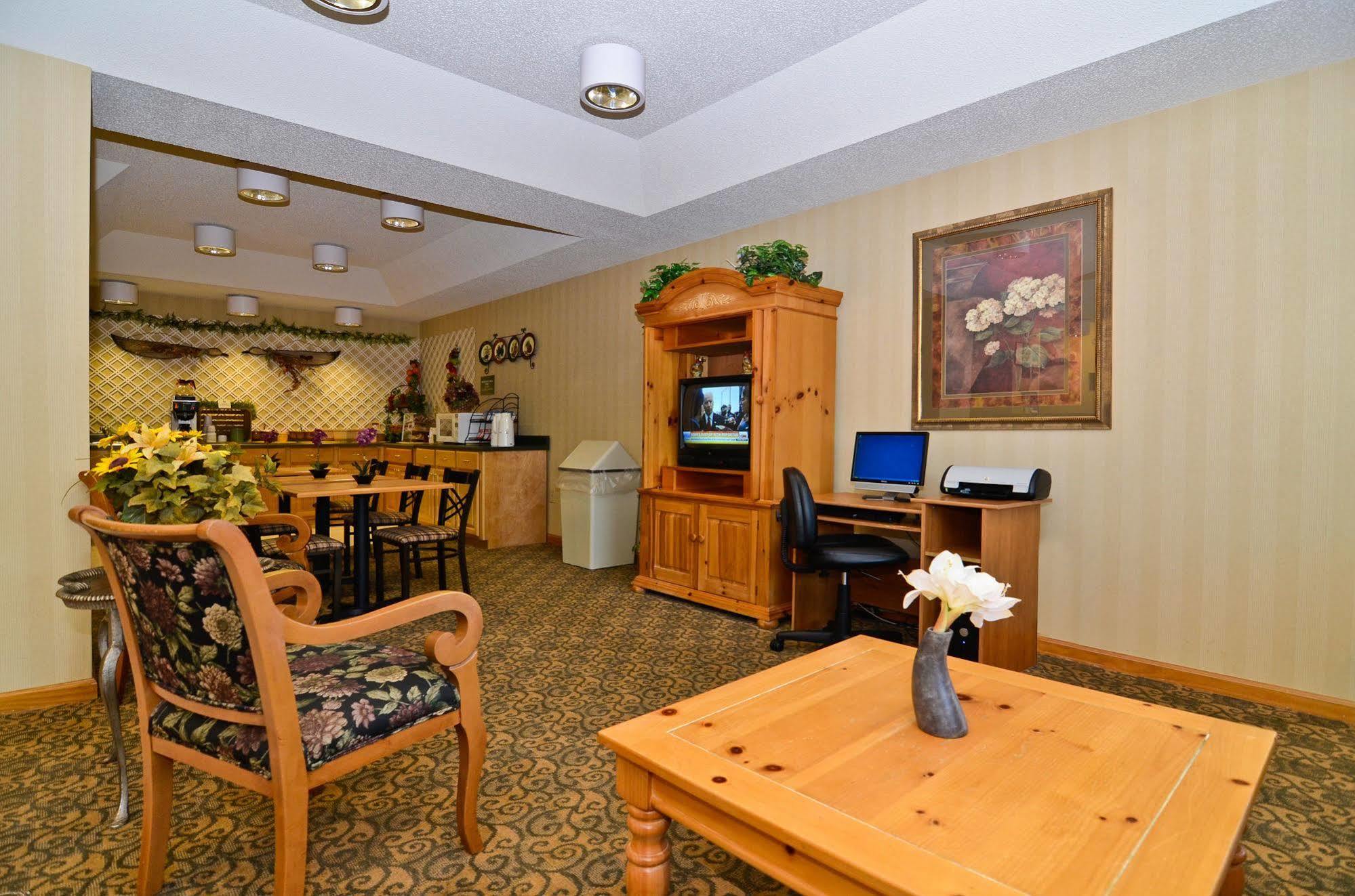 Best Western Hawkinsville Inn & Suites Wnętrze zdjęcie